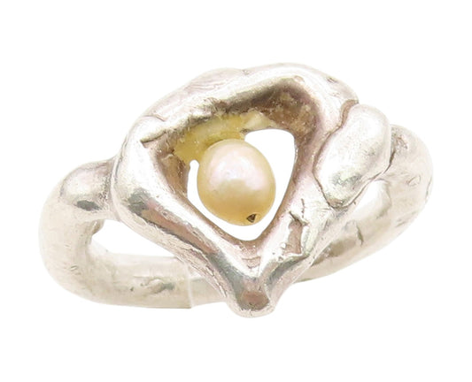 925 Sterling Silver Vintage Ring Round Pearl Abstract Love Heart  Sz 8  RG34473