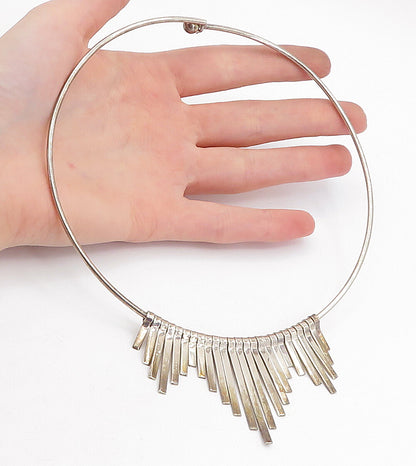 925 Sterling Silver  Vintage Smooth Dangling Detail Collar Necklace  NE1109