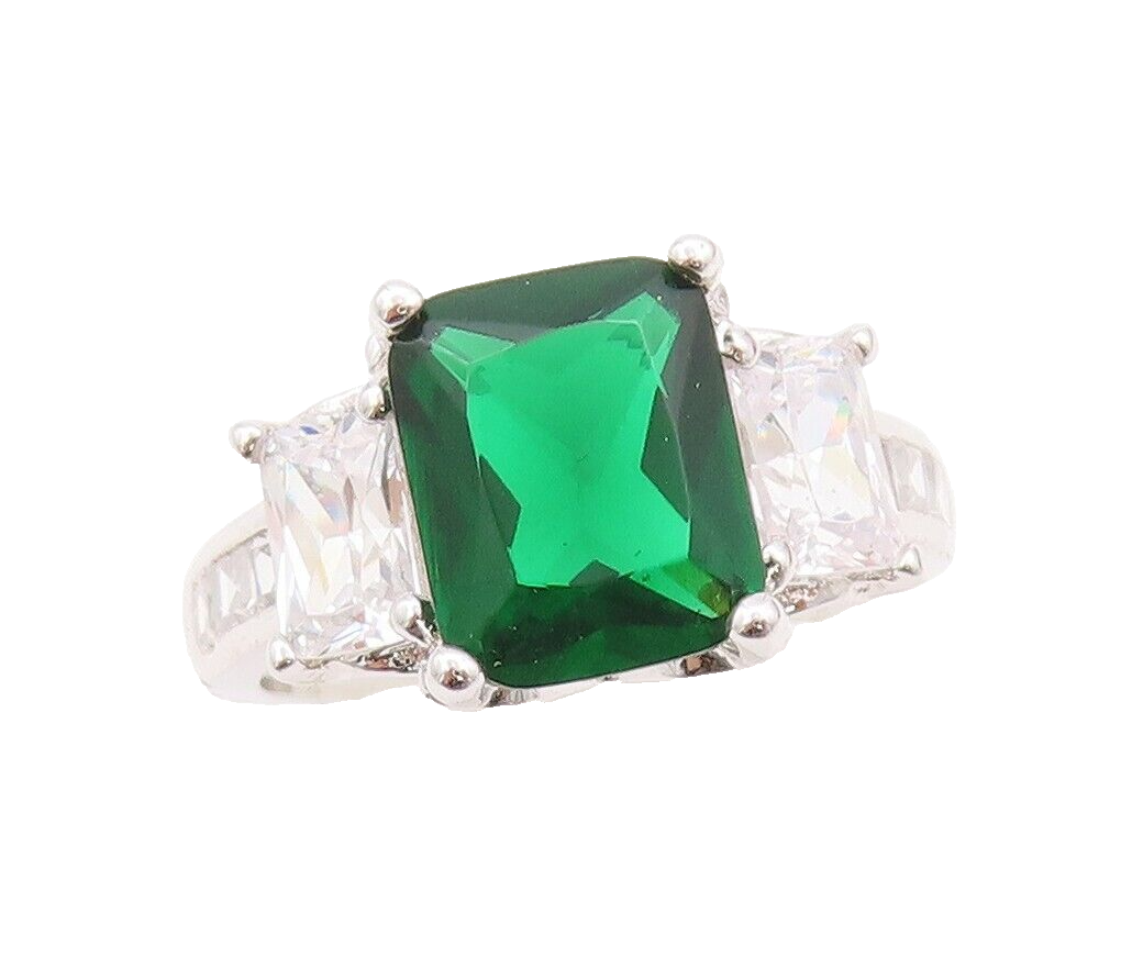 925 Sterling Silver Vintage Ring Leaves Carved Green & White CZ  Sz 7  RG29661