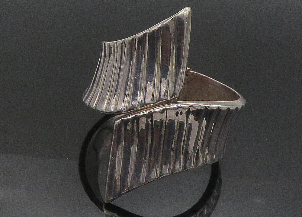 MEXICO 925 Sterling Silver  Vintage Dark Tone Bypass Cuff Bracelet  BT9041