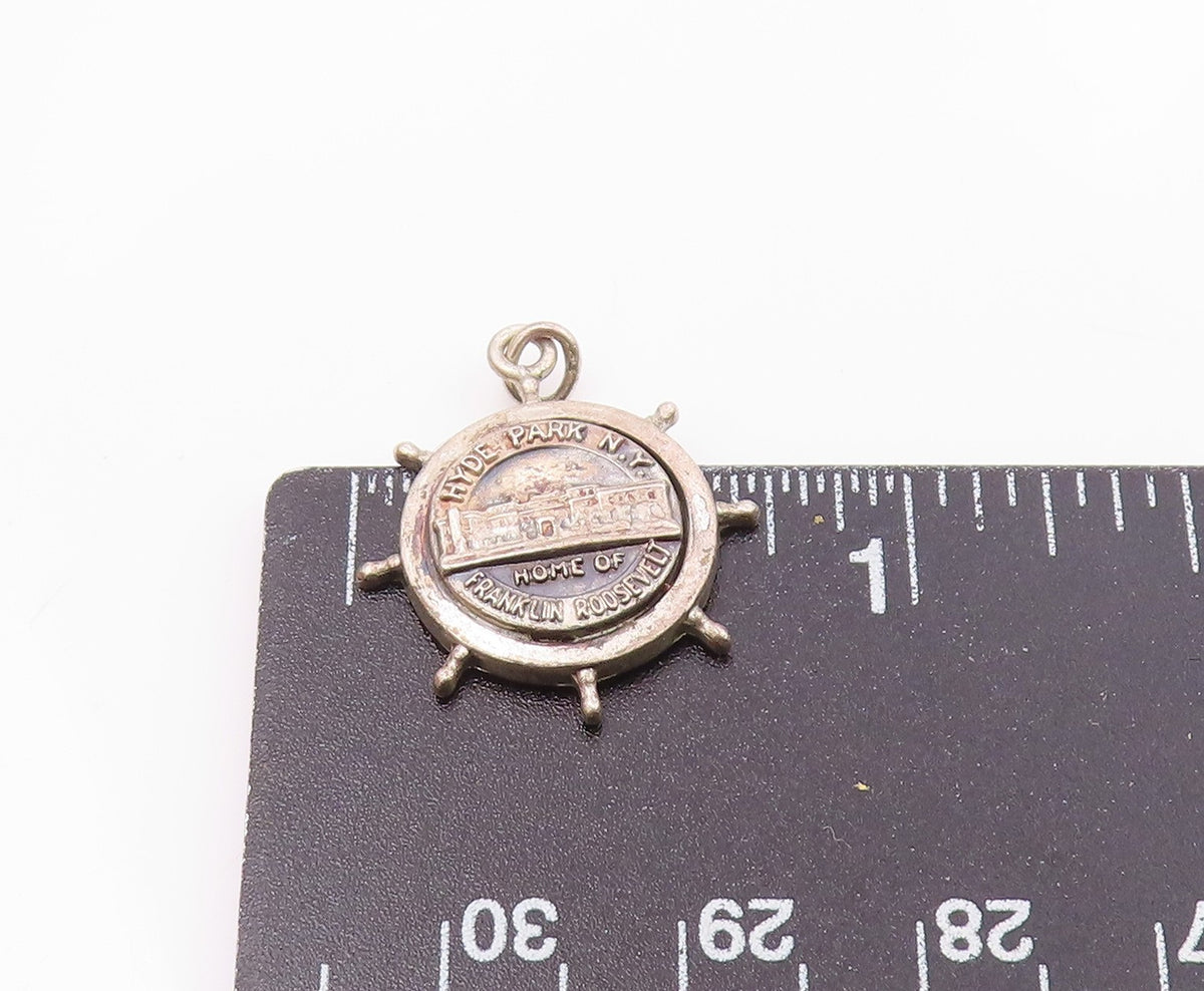 925 Sterling Silver  Vintage Antique Hyde Park NY Ship Wheel Pendant  PT17666