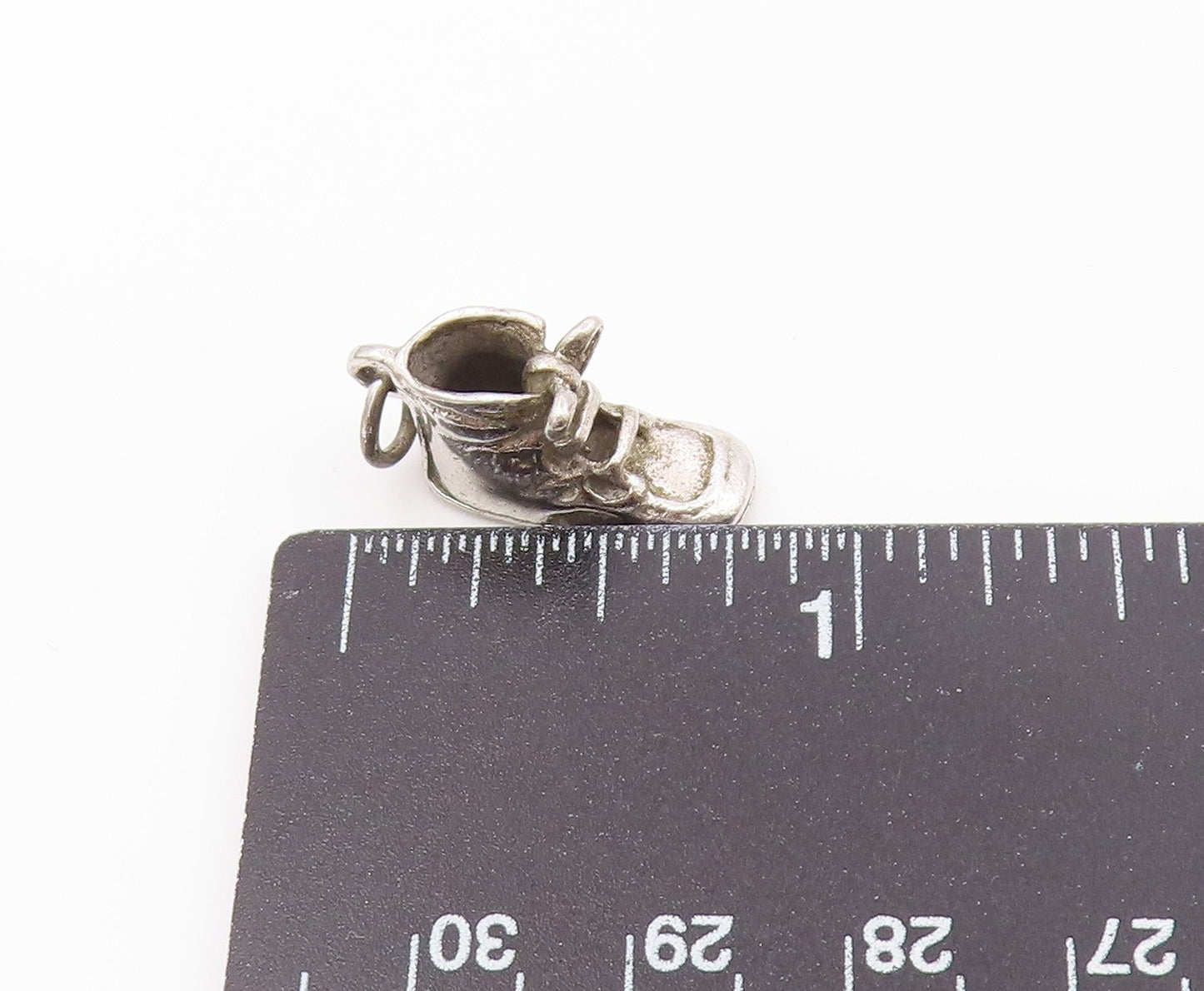 925 Sterling Silver  Vintage Old Fashioned Boot Shoe Shiny Pendant  PT18024