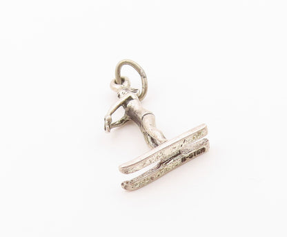 925 Sterling Silver   Vintage Sculpted Skiing Man Sports Pendant  PT20544