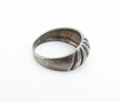 925 Sterling Silver  Vintage Dark Tone Fluted Etched Band Ring Sz 6  RG5135