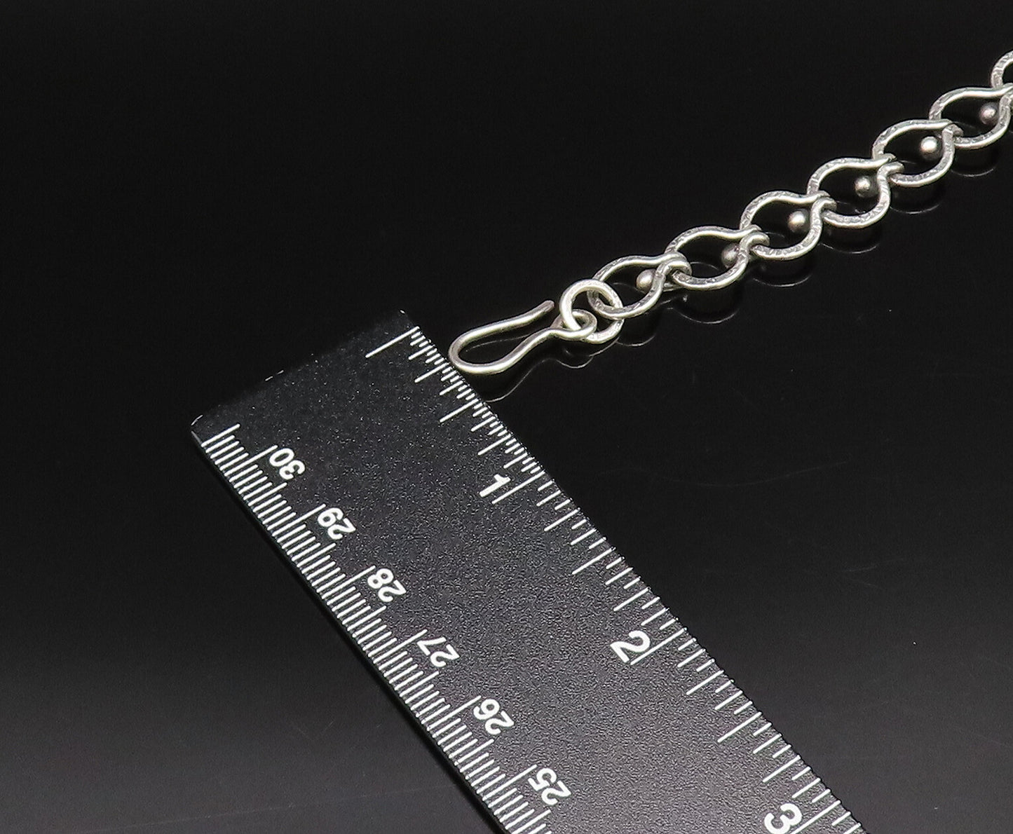 925 Sterling Silver  Vintage Hammered Open Circle Chain Bracelet  BT9733