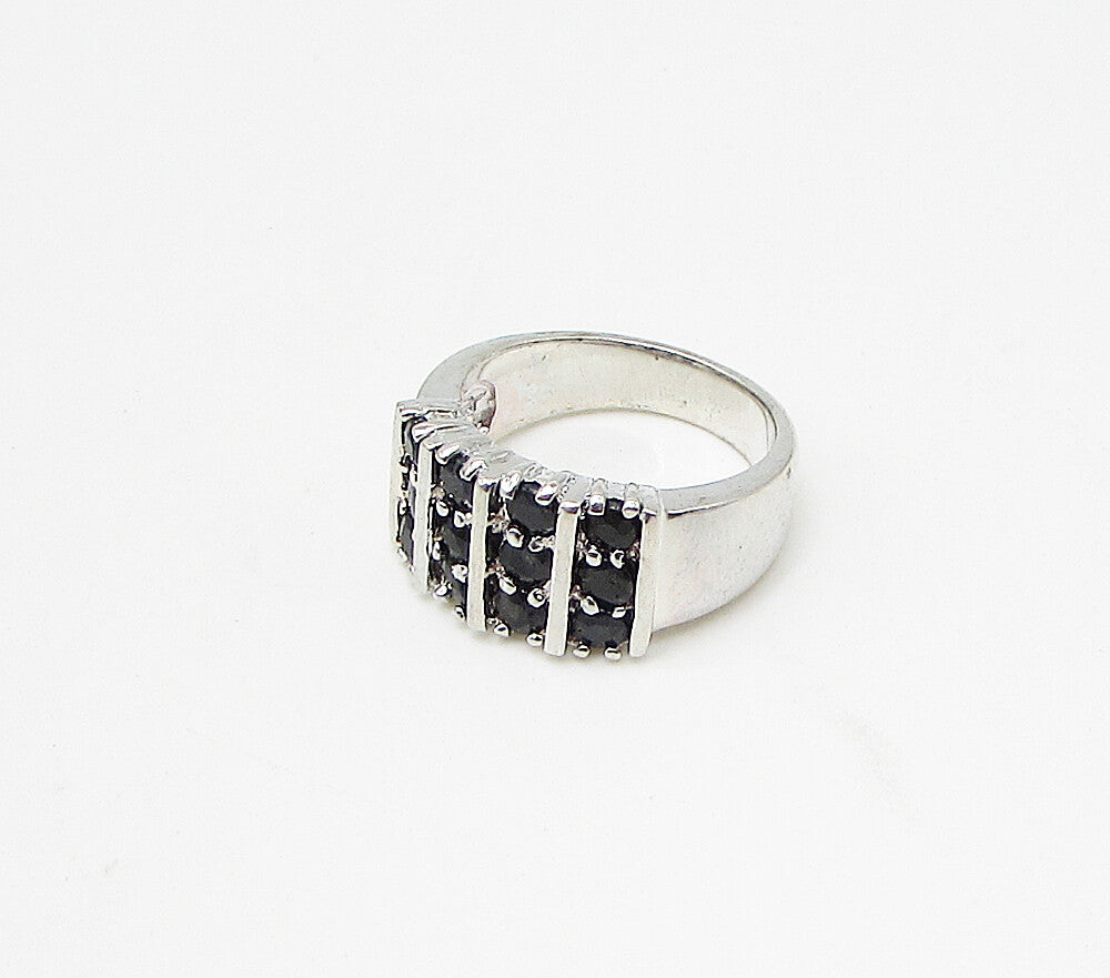 925 Sterling Silver Faceted Round Cut Sapphire Linear Band Ring Sz 6.5 RG3453