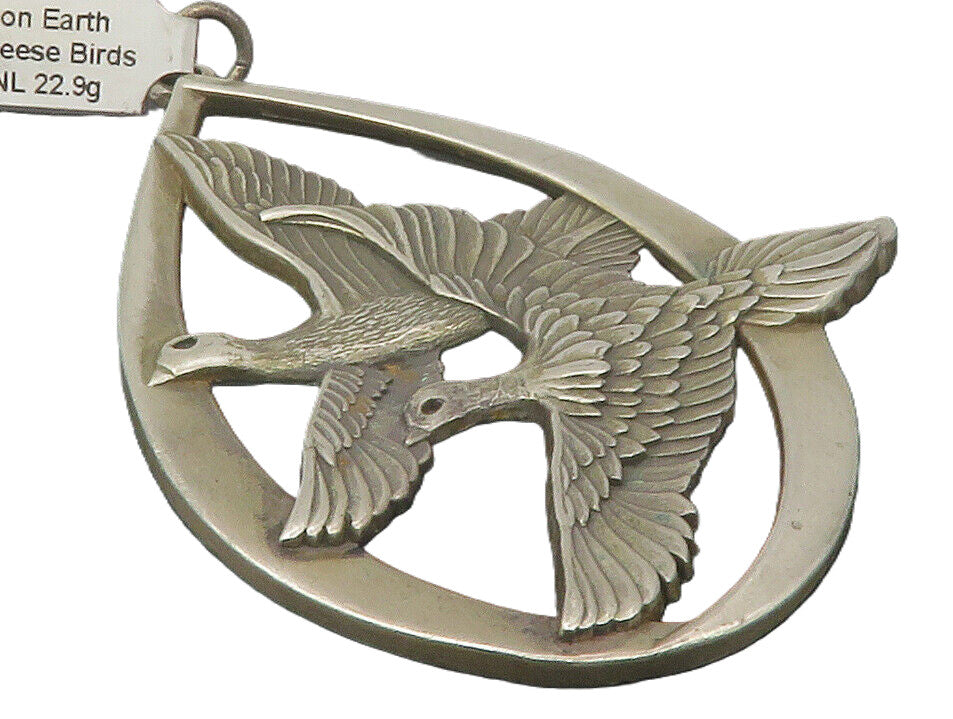 WALLACE 925 Sterling Silver  Vintage Peace On Earth Doves Pendant  PT9601