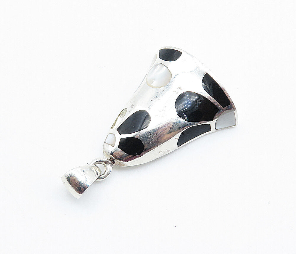 925 Sterling Silver  Black Onyx & Mother Of Pearl Floral Bell Pendant  PT6018