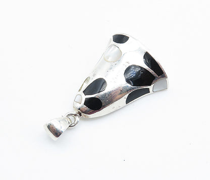 925 Sterling Silver  Black Onyx & Mother Of Pearl Floral Bell Pendant  PT6018