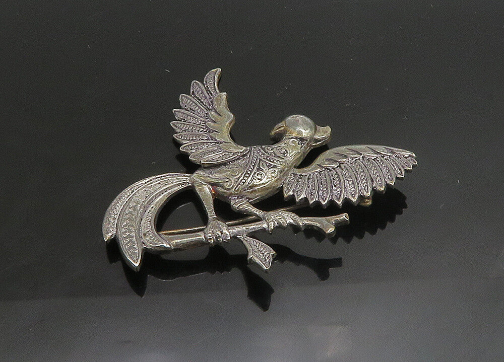 925 Sterling Silver  Vintage Dark Tone Perched Bird Motif Brooch Pin  BP9014