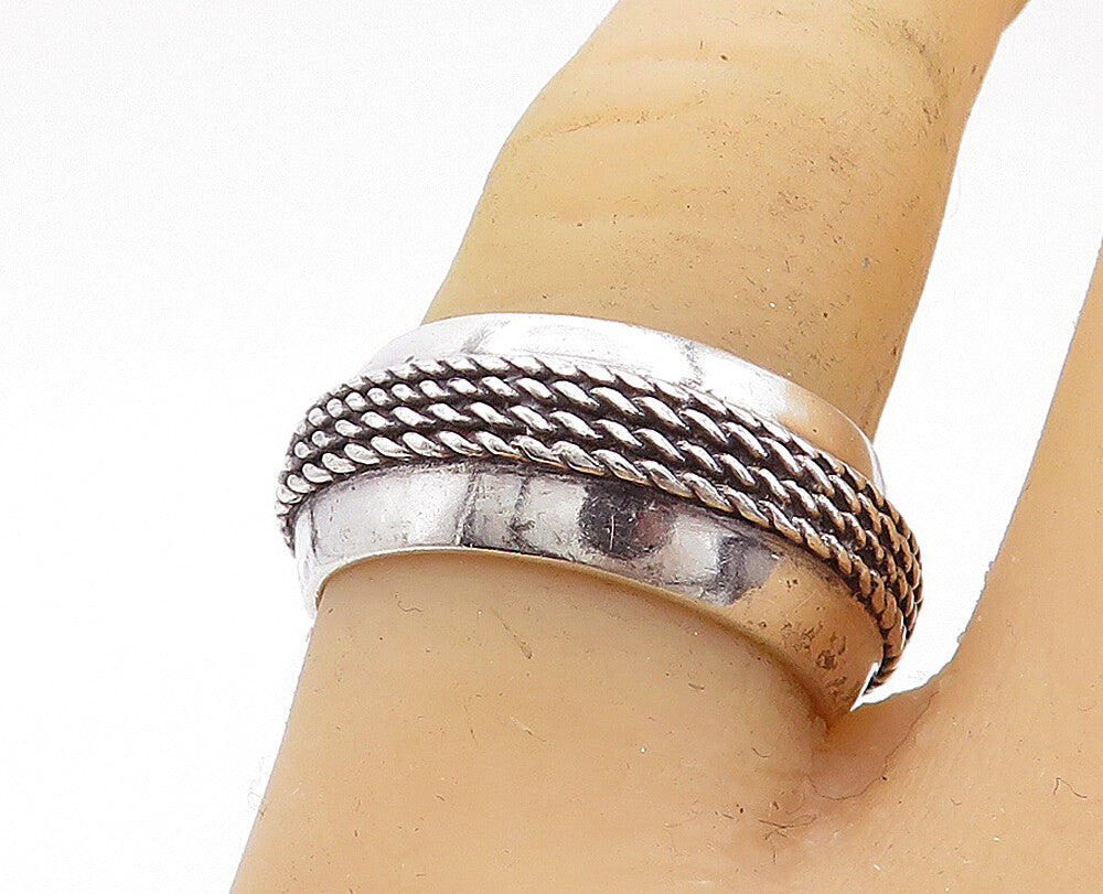 925 Sterling Silver  Vintage Rope Twist Detail Round Band Ring Sz 7  RG4999