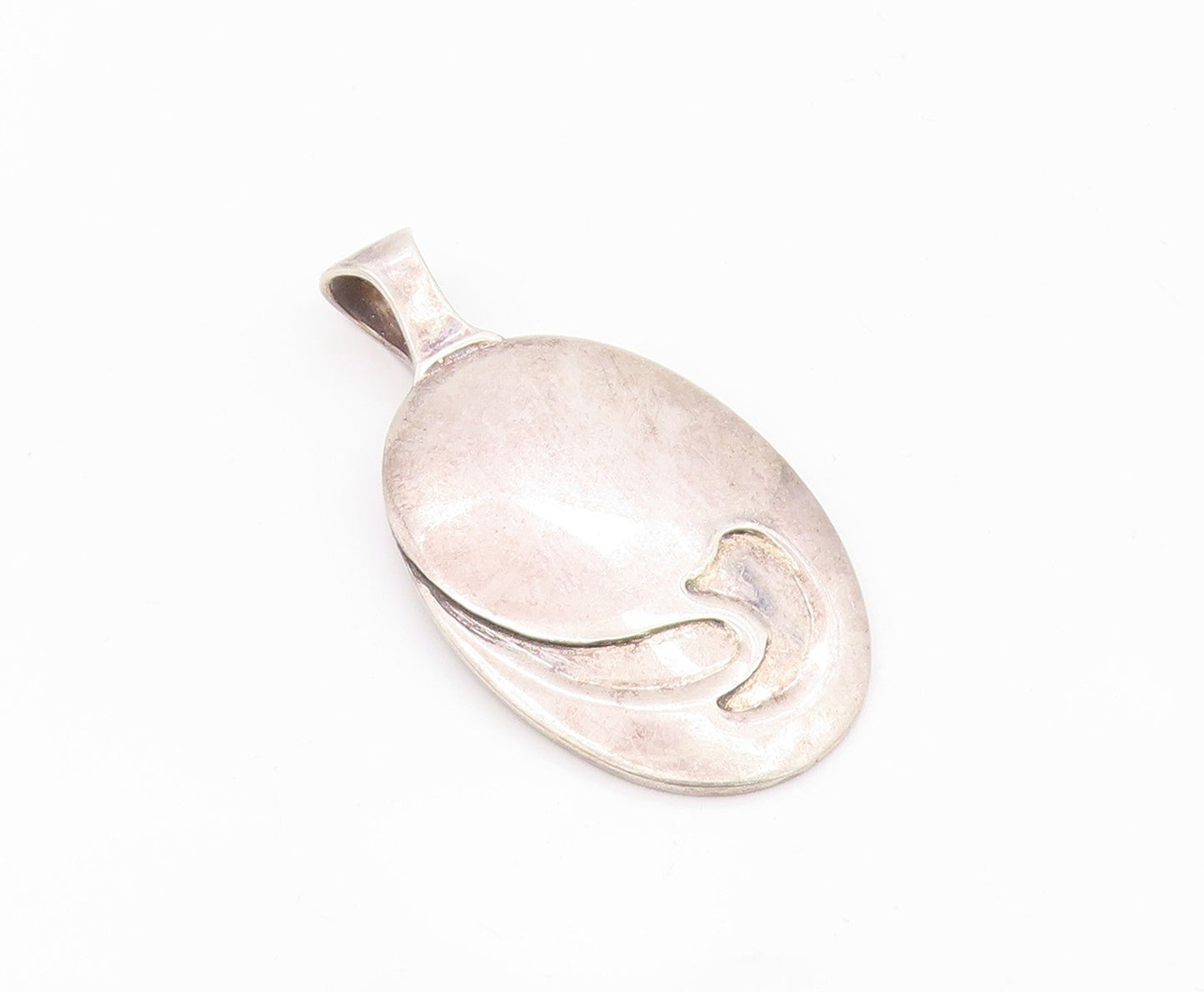 925 Sterling Silver  Vintage Shiny Oval Modernist Pendant  PT19146