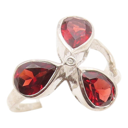 925 Sterling Silver Vintage Ring Three Stone Garnet Floral Petal  Sz 7  RG36176