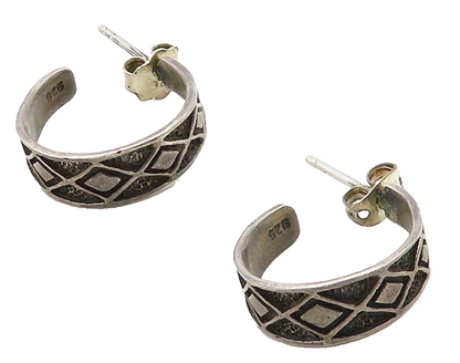 925 Sterling Silver  Vintage Diamond Shaped Pattern Hoop Earrings  EG8341