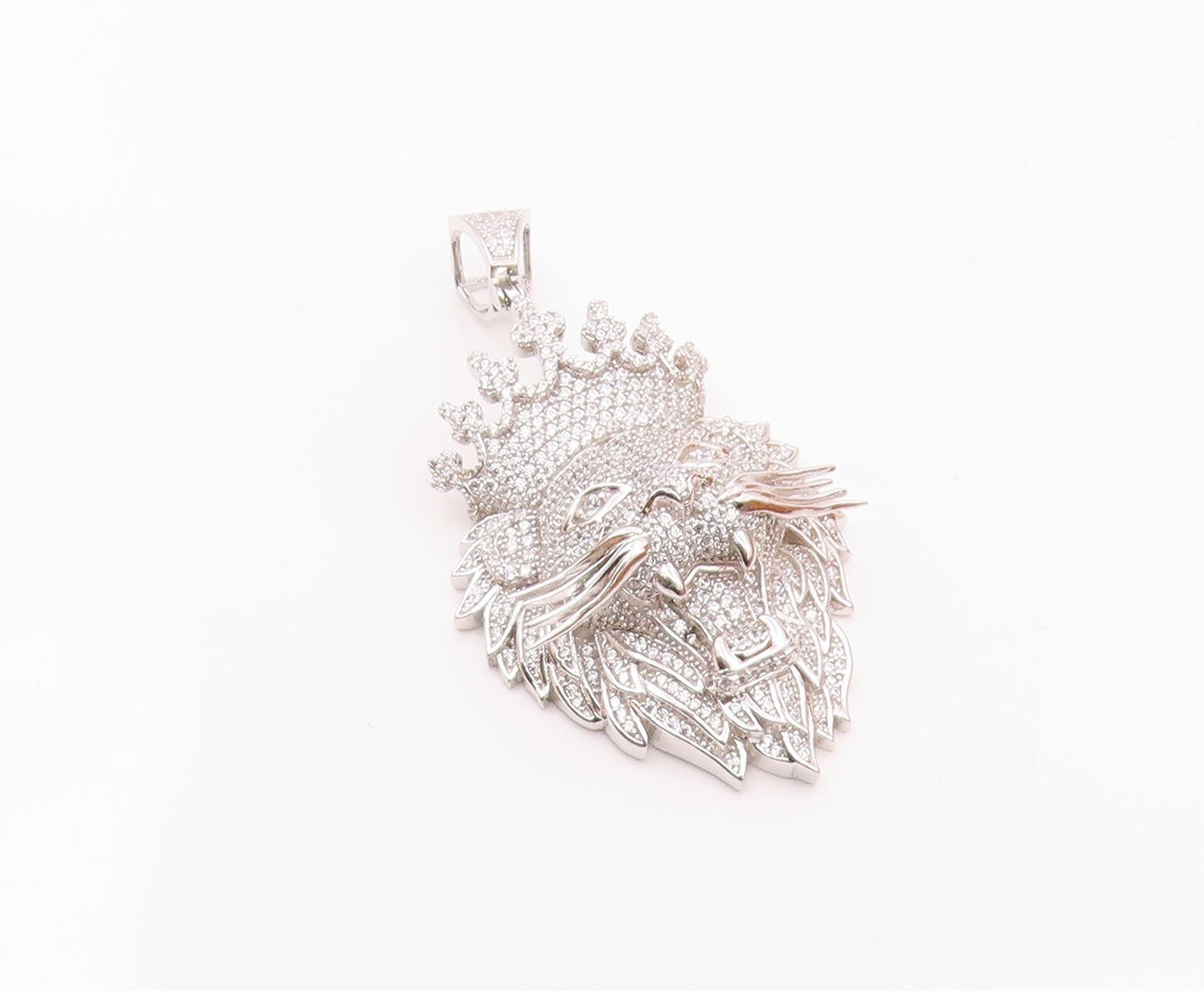 925 Silver  Vintage Carved Roaring Jungle King Lion Inlay CZ Pendant  PT22361