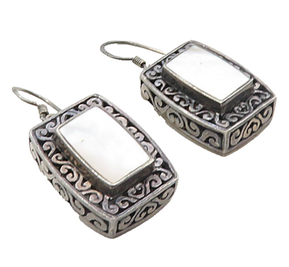 925 Sterling Silver  Vintage Mother Of Pearl Oxidized Dangle Earrings  EG4756