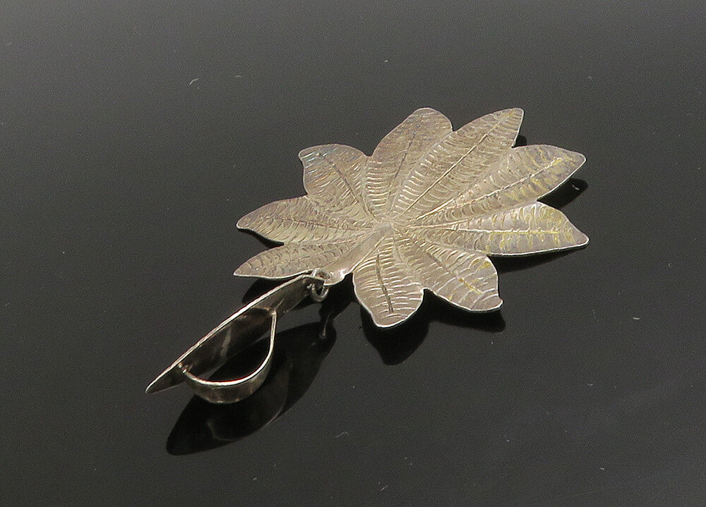 DESIGNER 925 Sterling Silver  Vintage Shiny Etched Floral Leaf Pendant PT19144