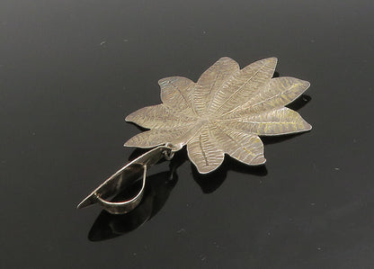 DESIGNER 925 Sterling Silver  Vintage Shiny Etched Floral Leaf Pendant PT19144