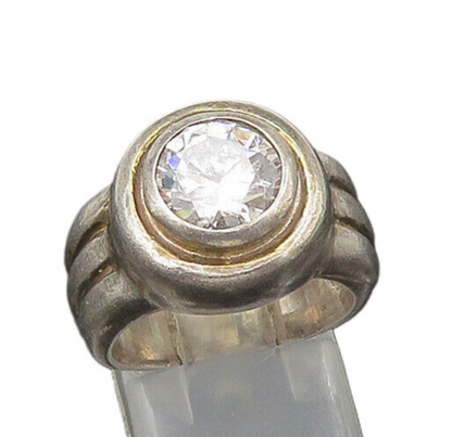 925 Sterling Silver  Vintage Cubic Zirconia Round Band Ring Sz 6  RG22268