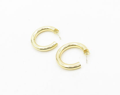 925 Sterling Silver  Vintage Shiny Gold Plated Hollow JHoop Earrings  EG9703