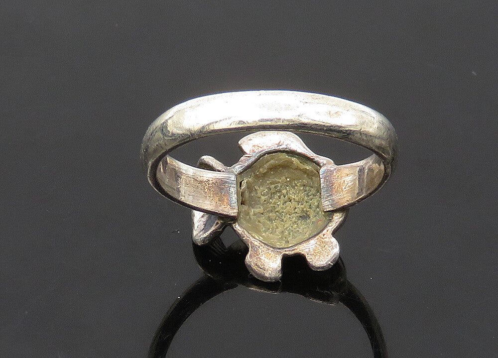 925 Sterling Silver  Vintage Shiny Blowfish Motif Band Ring Sz 5.5  RG22383