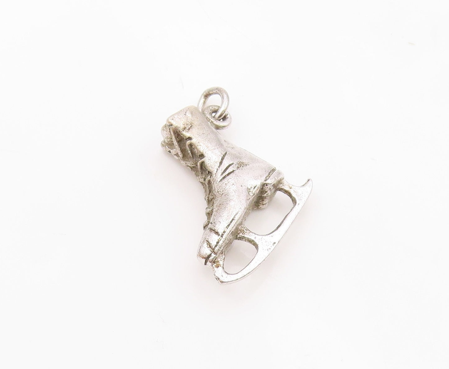 925 Sterling Silver  Vintage Sculpted Single Ice Skate Charm Pendant  PT20923