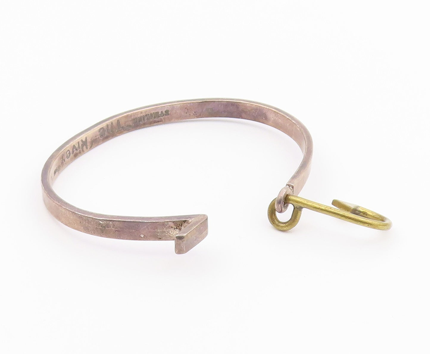 925 Sterling Silver  Vintage The River 2 Tone Arrow Bangle Bracelet  BT8925