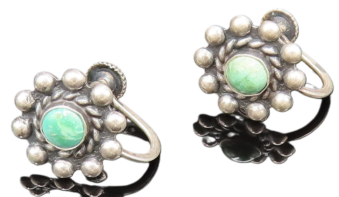 925 Silver  Vintage Green Turquoise Beaded Flower Screw Back Earrings  EG12277