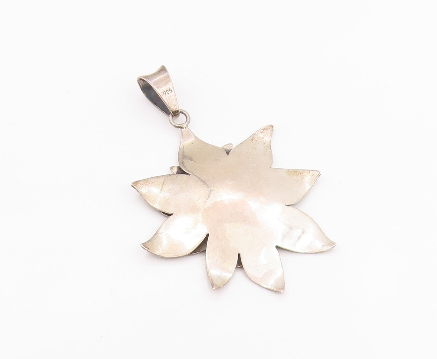 925 Sterling Silver Vintage Pendant Classic Etched Floral Petal Blossom  PT26019
