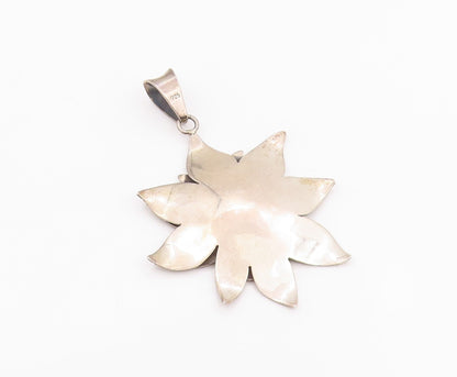 925 Sterling Silver Vintage Pendant Classic Etched Floral Petal Blossom  PT26019