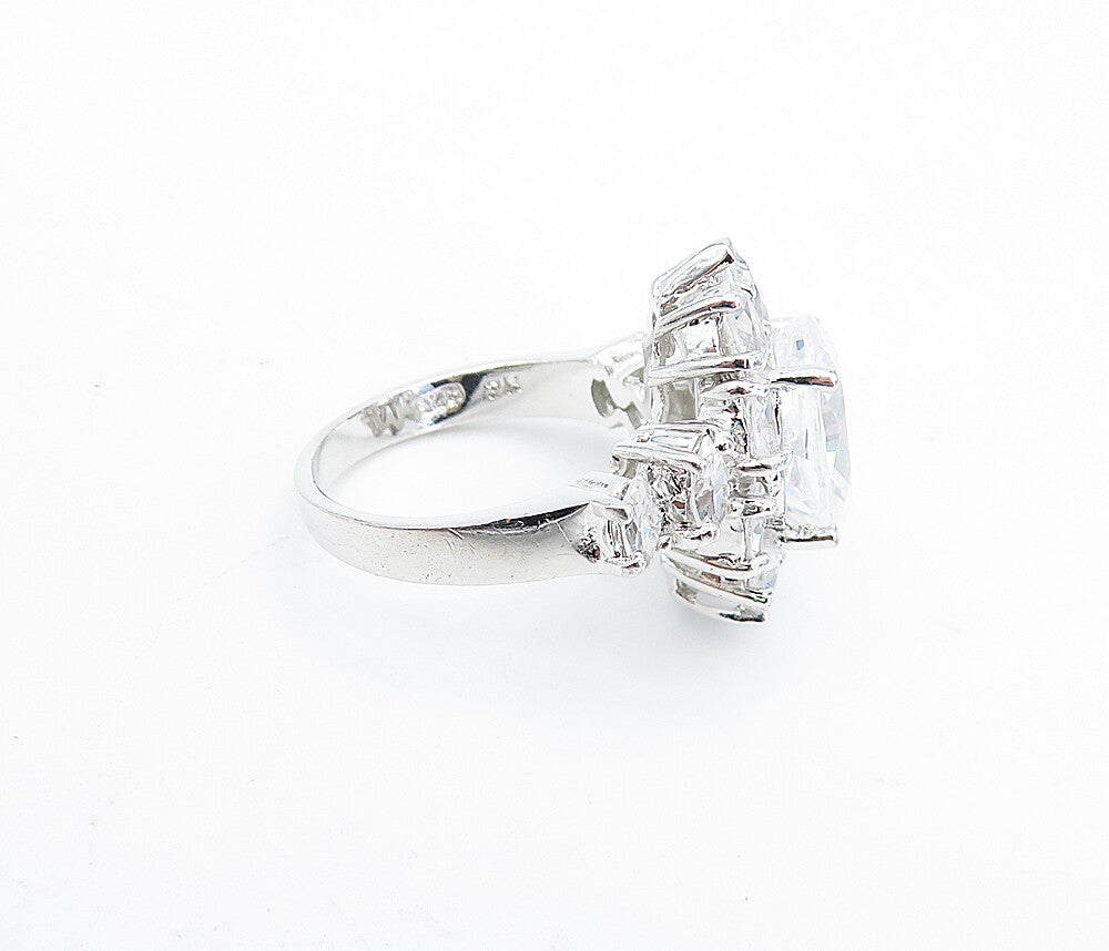 925 Sterling Silver  Sparkling Cubic Zirconia Floral Cocktail Ring Sz 6 RG5282