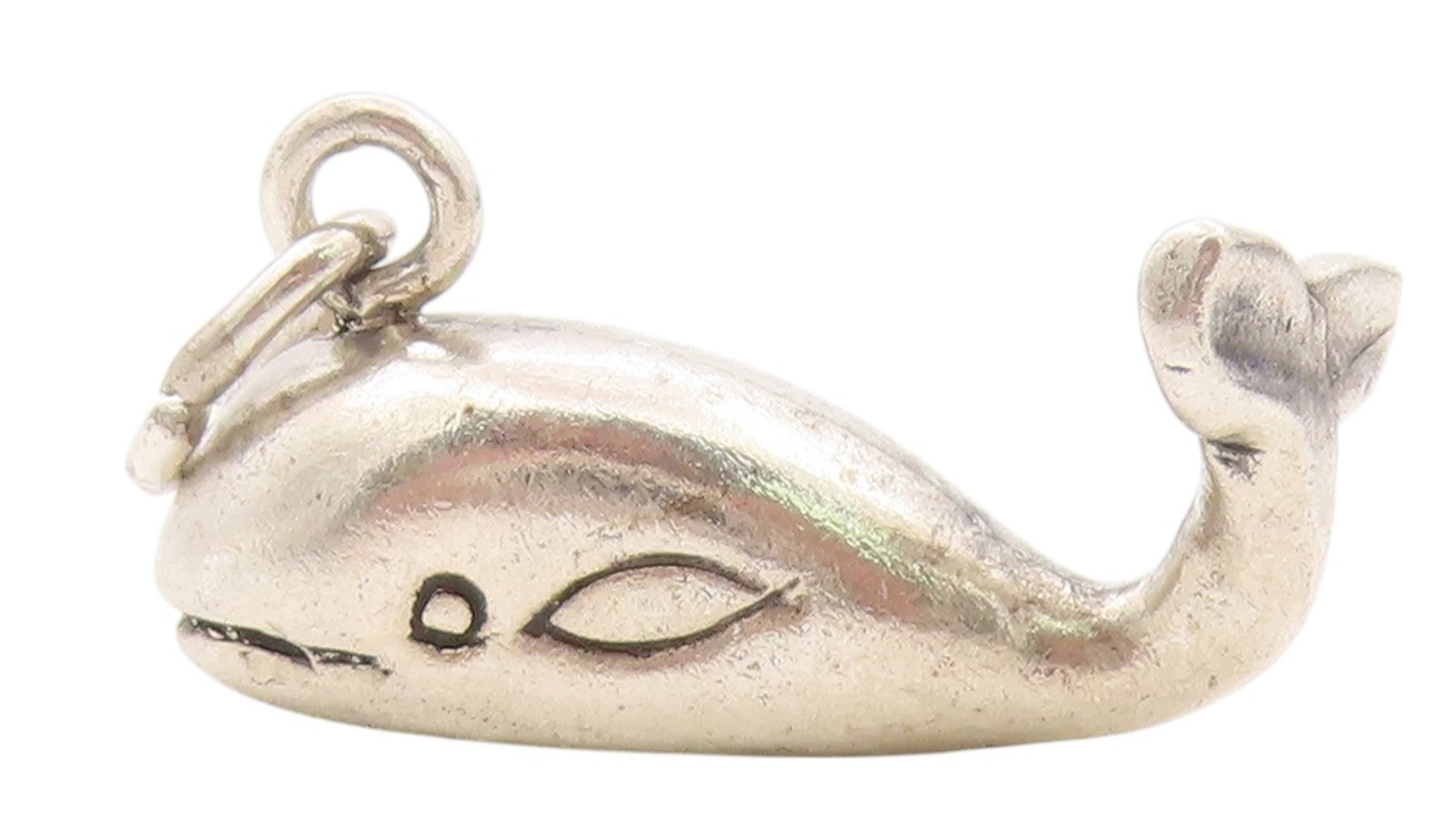 925 Sterling Silver Vintage Pendant Minimalist Whale Charm  PT24111