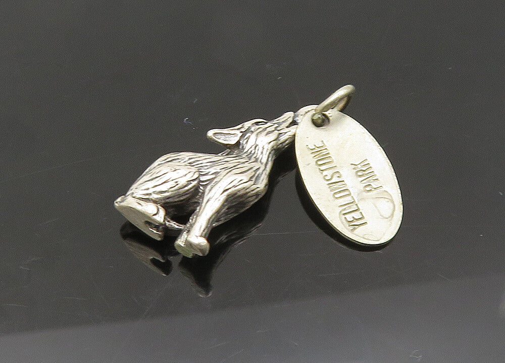 925 Sterling Silver  Vintage Howling Wolf Yellowstone Park Pendant  PT17427