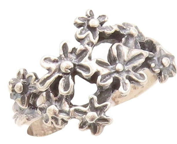 925 Sterling Silver Vintage Ring Dark Tone Flowers Cutout  Sz 7.5  RG31152
