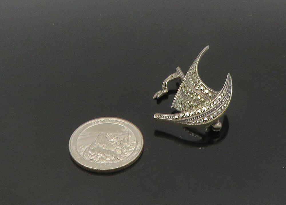 925 Sterling Silver  Vintage Sparkling Sail Boat Motif Brooch Pin  BP8295