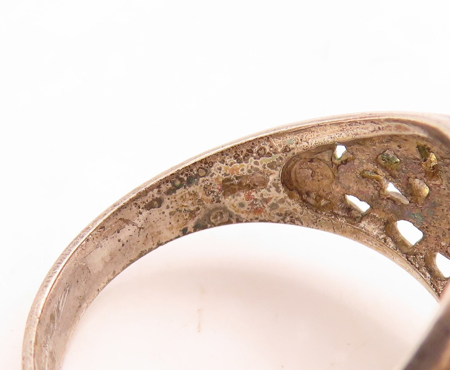 925 Sterling Silver Vintage Ring Designer Swirly Heart Design  Sz 9.5  RG31648