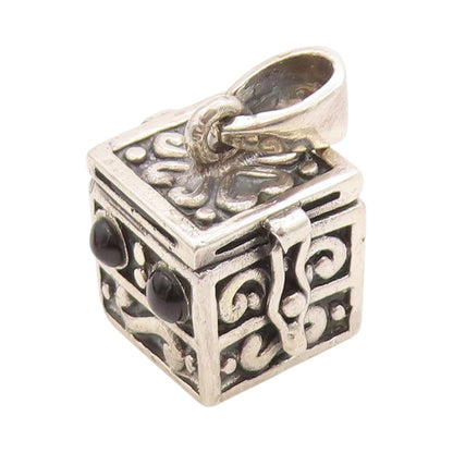 925 Sterling Silver Vintage Pendant Onyx Swirly Carved Box Charm OPENS  PT24701