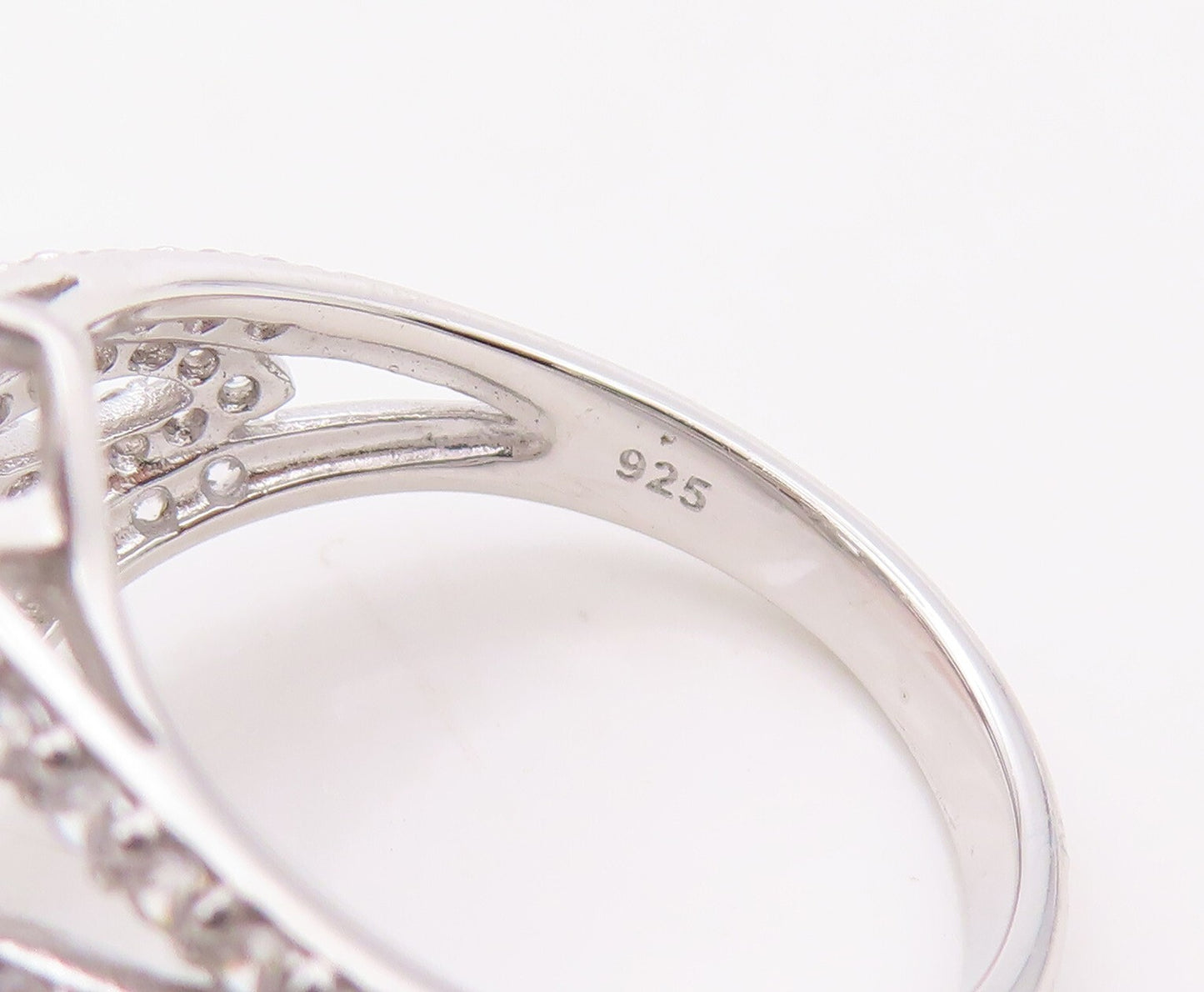 925 Sterling Silver Vintage Ring Designer Marquise Cutout CZ   Sz 8.5  RG30922