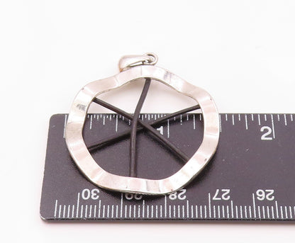 925 Sterling Silver  Vintage Leather Detail Wavy Open Circle Pendant  PT18658