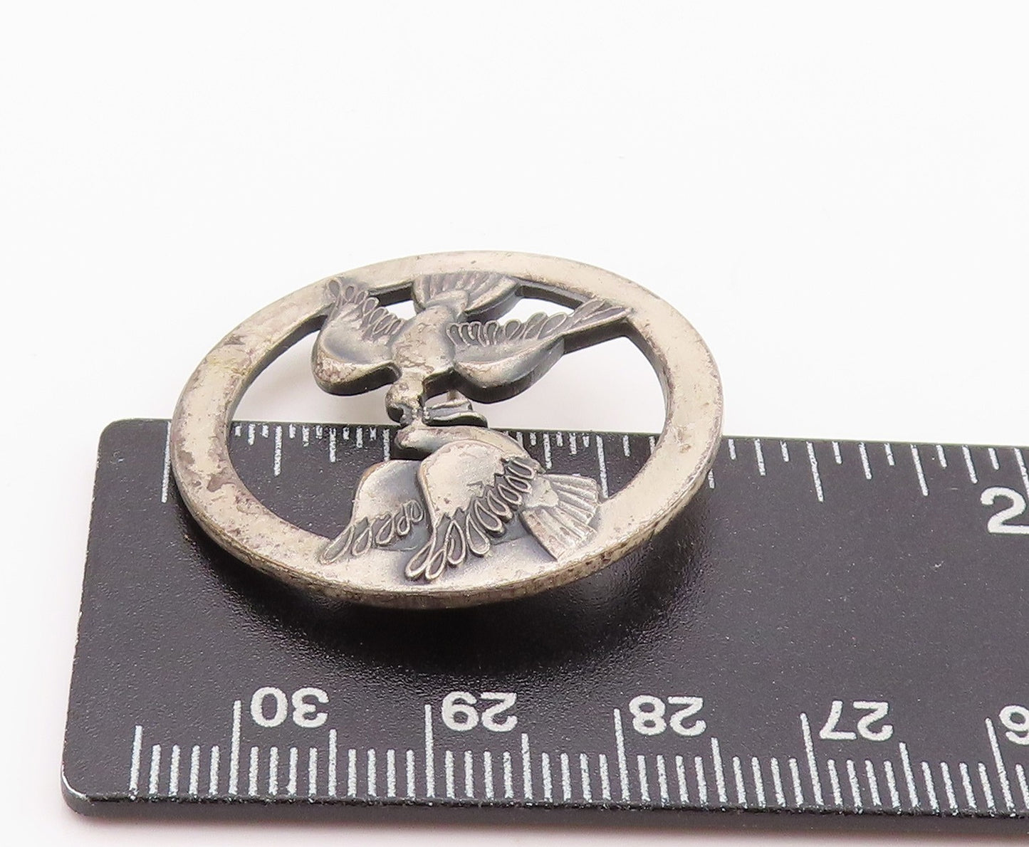 925 Sterling Silver Vintage Brooch Dark Tone Love Birds Sharing Food  BP11586