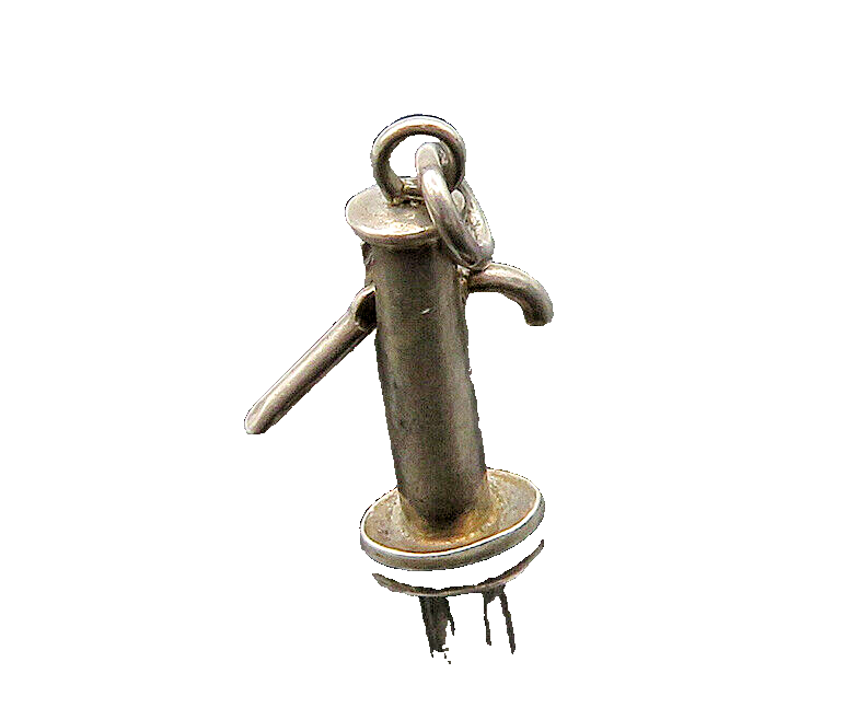 925 Sterling Silver  Vintage Petite Shiny Smooth Pendant  PT15919
