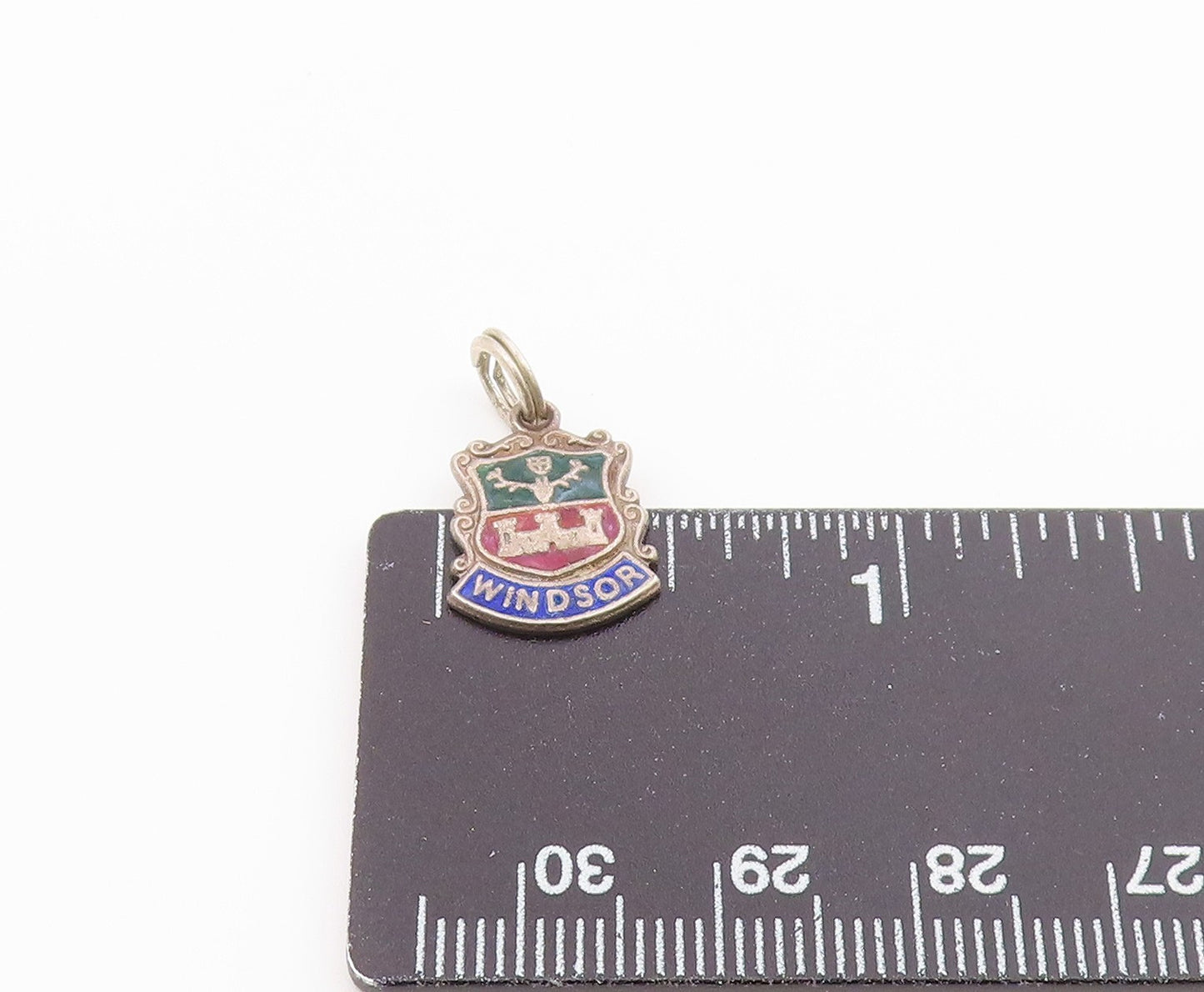 925 Sterling Silver  Vintage Enamel Windsor Coat Of Arms Charm Pendant PT20665