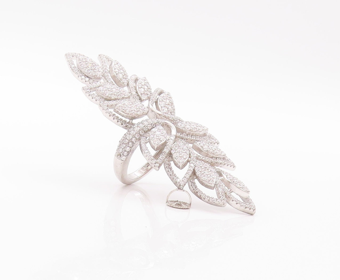925 Sterling Silver Vintage Ring CZ Inlay Large Leaves Cutout  Sz 7  RG32331