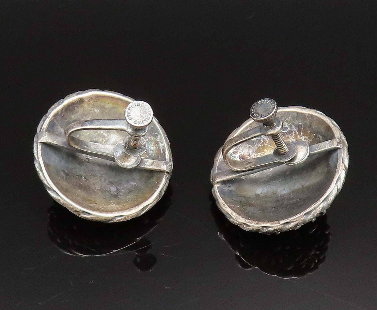 925 Sterling Silver  Vintage Round Multi Flower Screw Back Earrings  EG11842