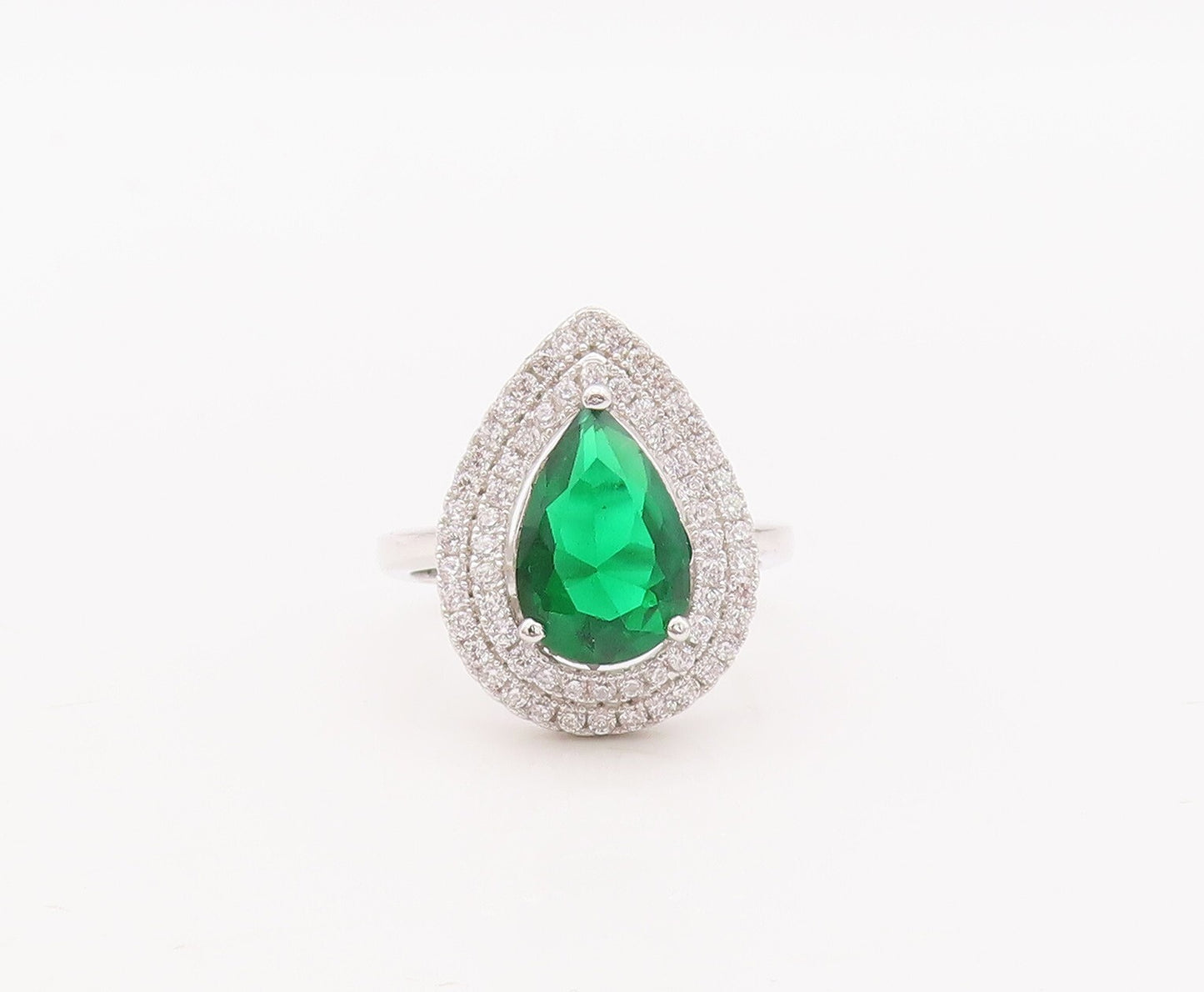 925 Sterling Silver Vintage Ring Drop Cut Green Halo White CZ  Sz 7  RG29882