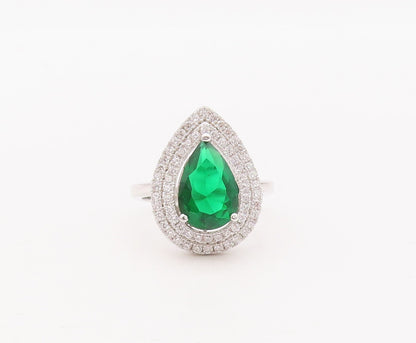 925 Sterling Silver Vintage Ring Drop Cut Green Halo White CZ  Sz 7  RG29882