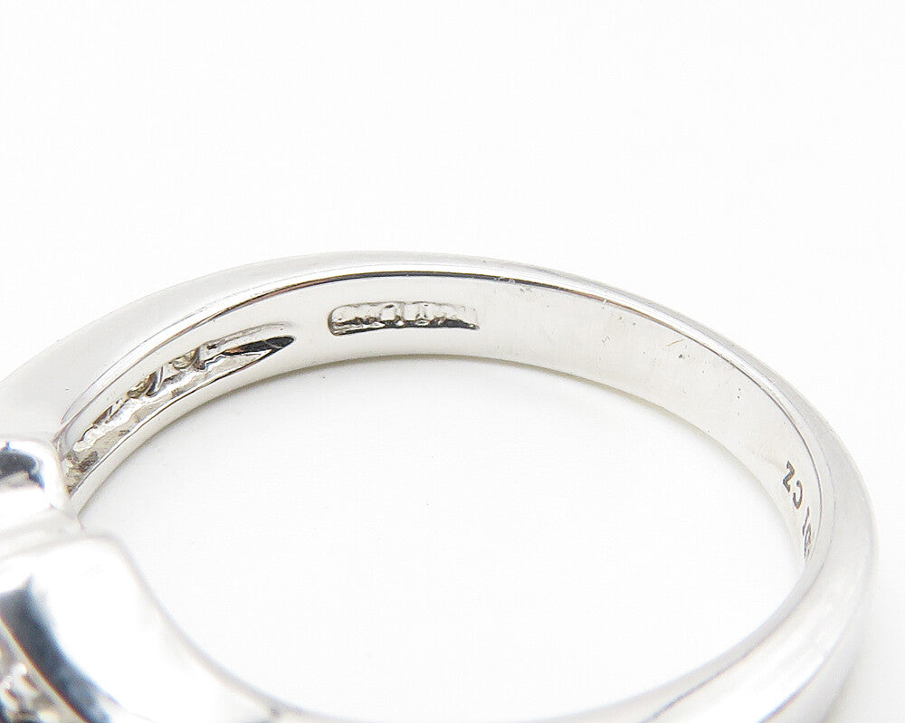 925 Sterling Silver  Petite White Topaz Shiny Band Ring Sz 7  RG10270