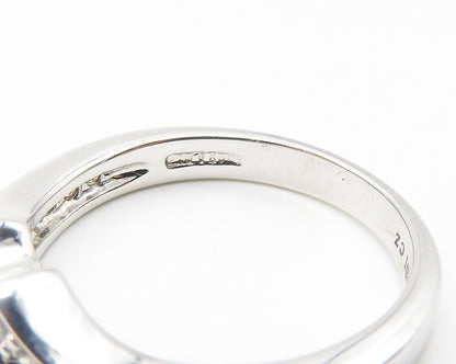 925 Sterling Silver  Petite White Topaz Shiny Band Ring Sz 7  RG10270