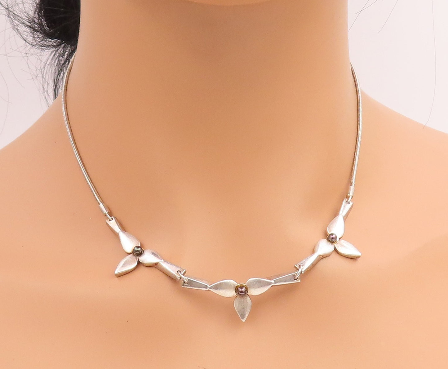 925 Sterling Silver Vintage Necklace Pearl Modernist Botanical Petal Link NE4859