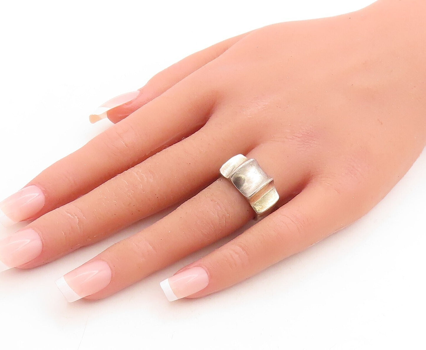 925 Sterling Silver Vintage Ring Dark Tone Minimalist u Cutouts  Sz 6  RG31395